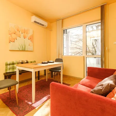 Apartmán Center 2-bedroom Plovdiv