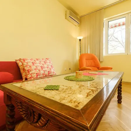 Center 2-bedroom Appartamento
